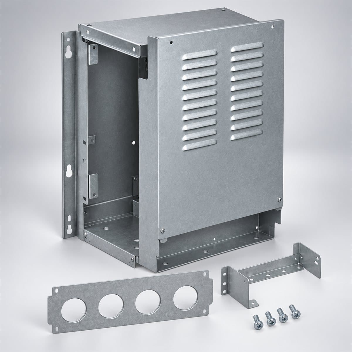 Kit IP21 treo tường cho biến tần ATV630 Schneider chụp góc nghiêng 3/4, thấy rõ mặt và cạnh bên