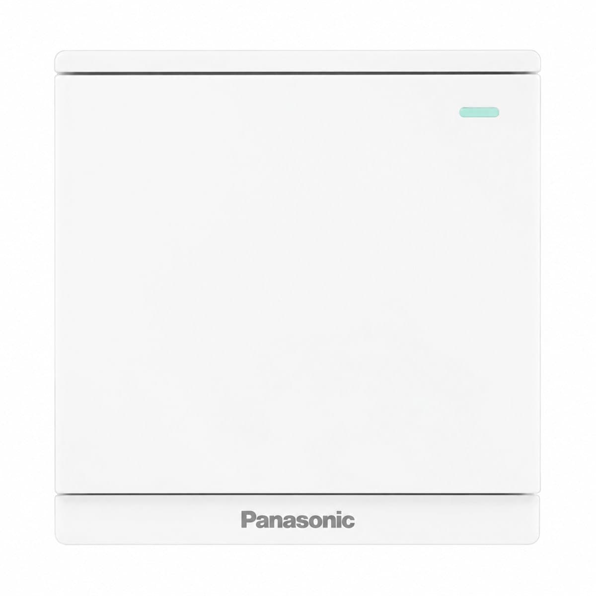 Bộ 1 công tắc B, 1 chiều, dạ quang Moderva Panasonic trên nền trắng, ảnh sản phẩm chính diện
