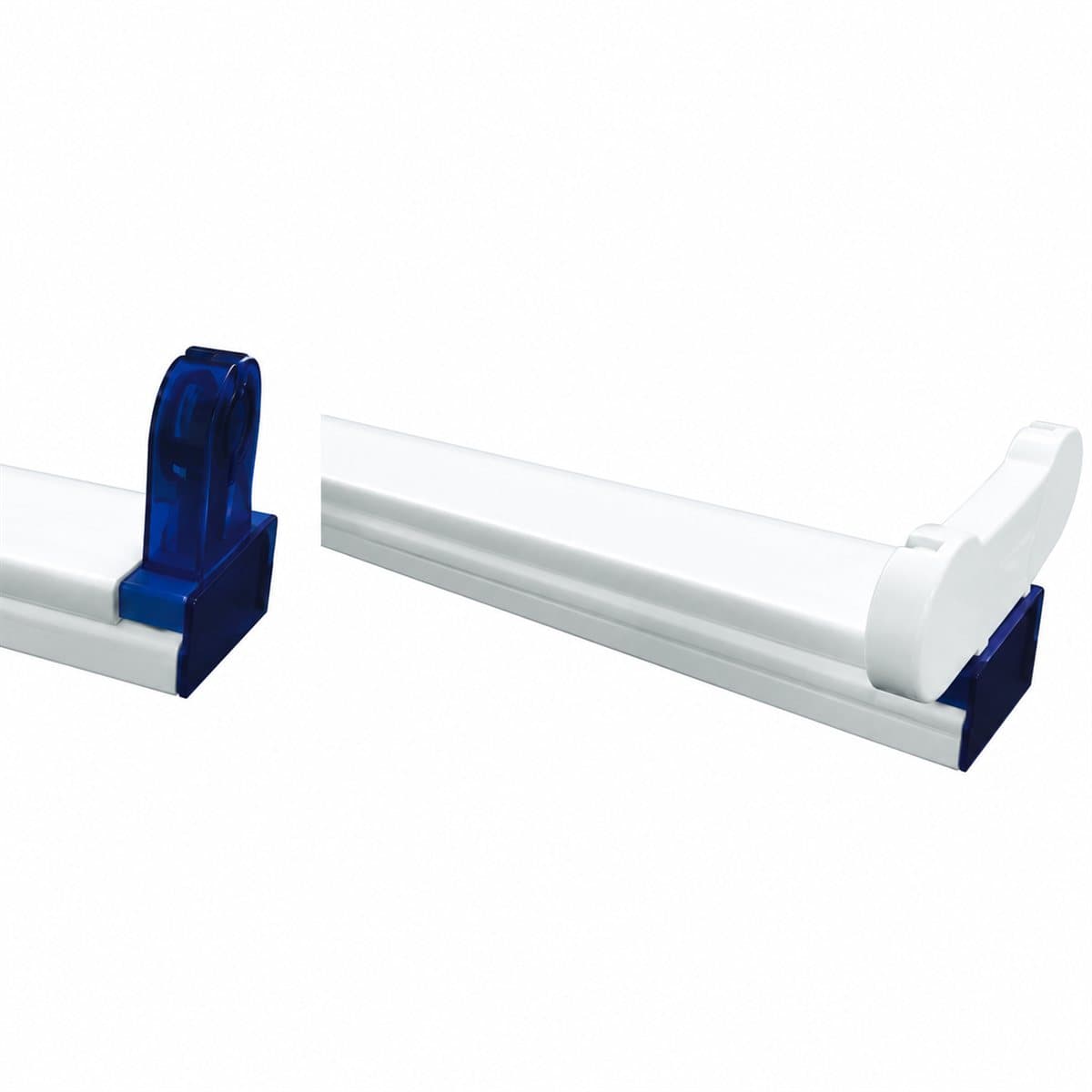 Đèn Máng đèn tuýp T8 Panasonic trên nền trắng, ảnh sản phẩm chính diện