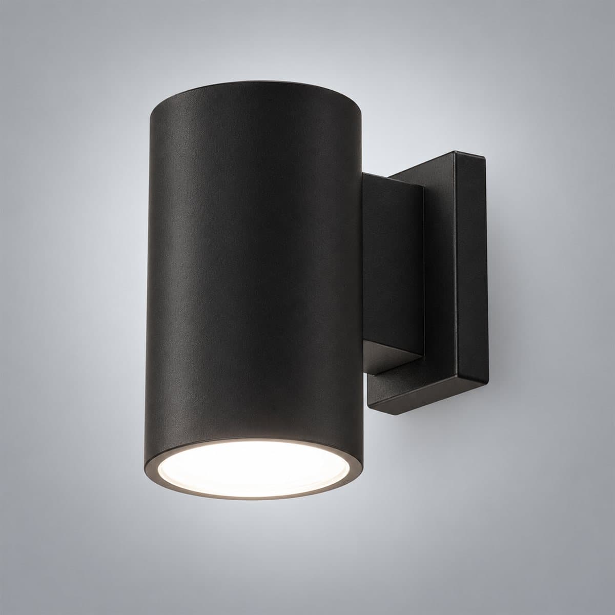 Đèn ngoài trời Stella NBLS22411 Panasonic chụp góc nghiêng 3/4, thấy rõ thân và cạnh bên