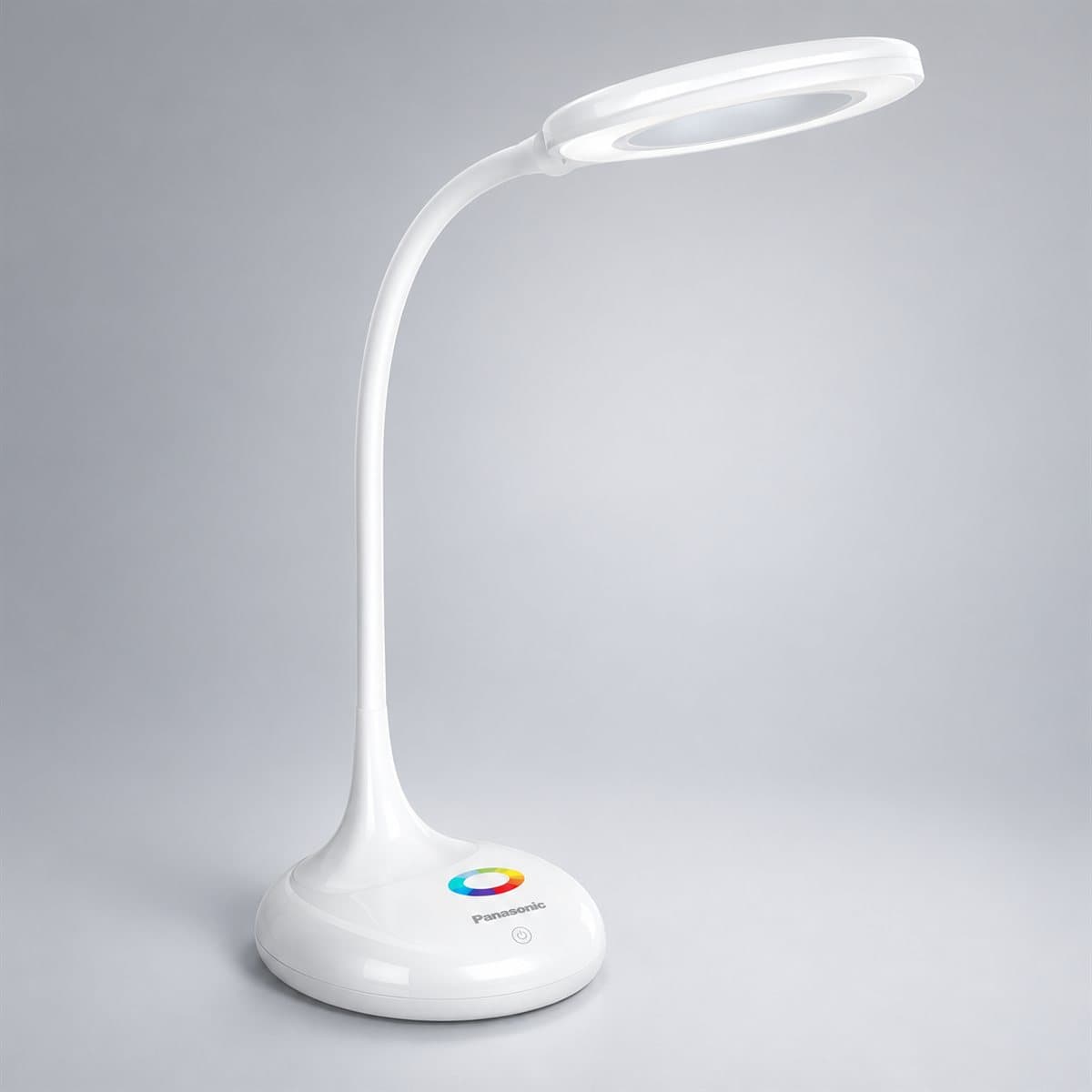 Đèn bàn LED Nessa NDKR908 Panasonic chụp góc nghiêng 3/4, thấy rõ thân và cạnh bên