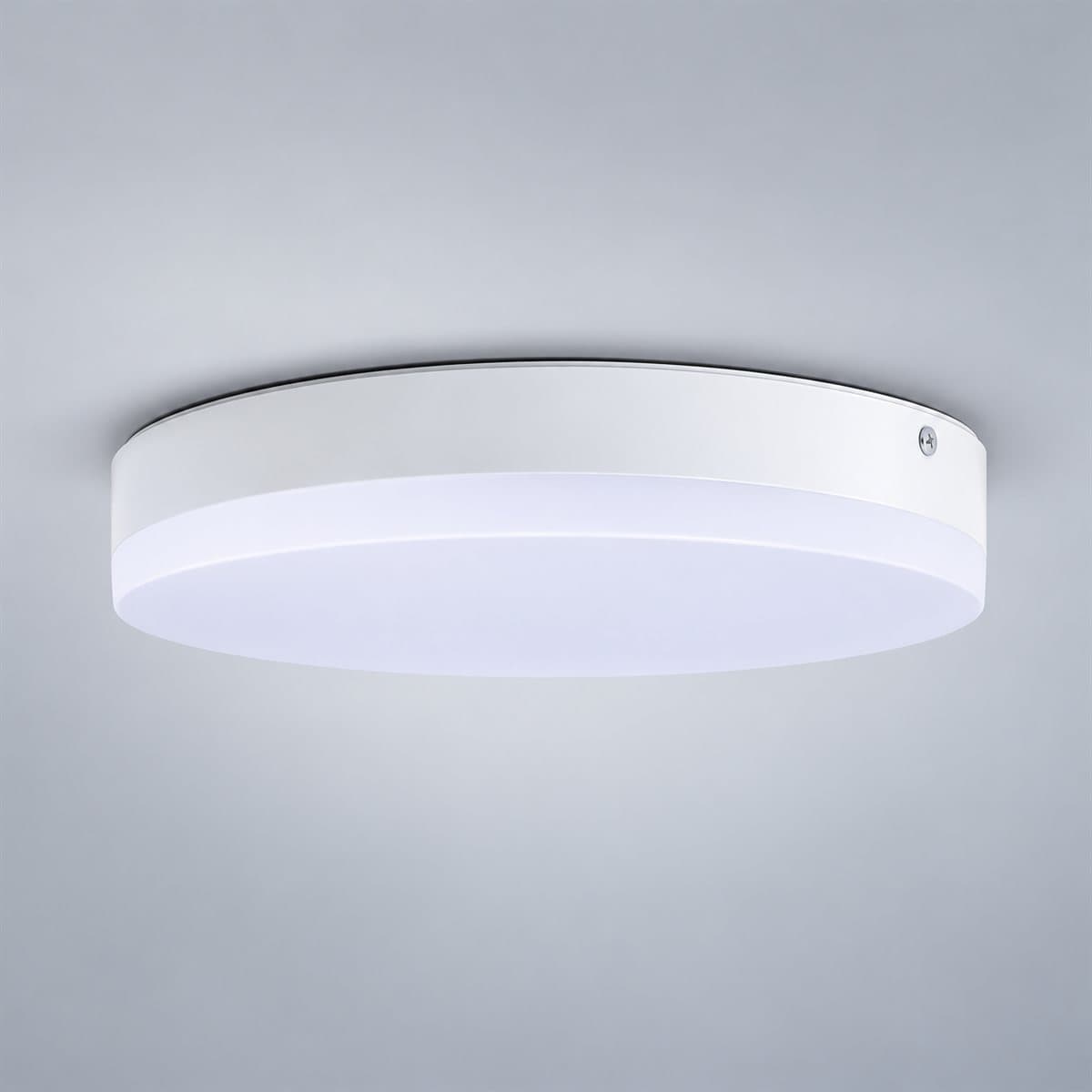 Đèn ốp nổi tràn viền Nancy tròn Panasonic chụp góc nghiêng 3/4, thấy rõ thân và cạnh bên