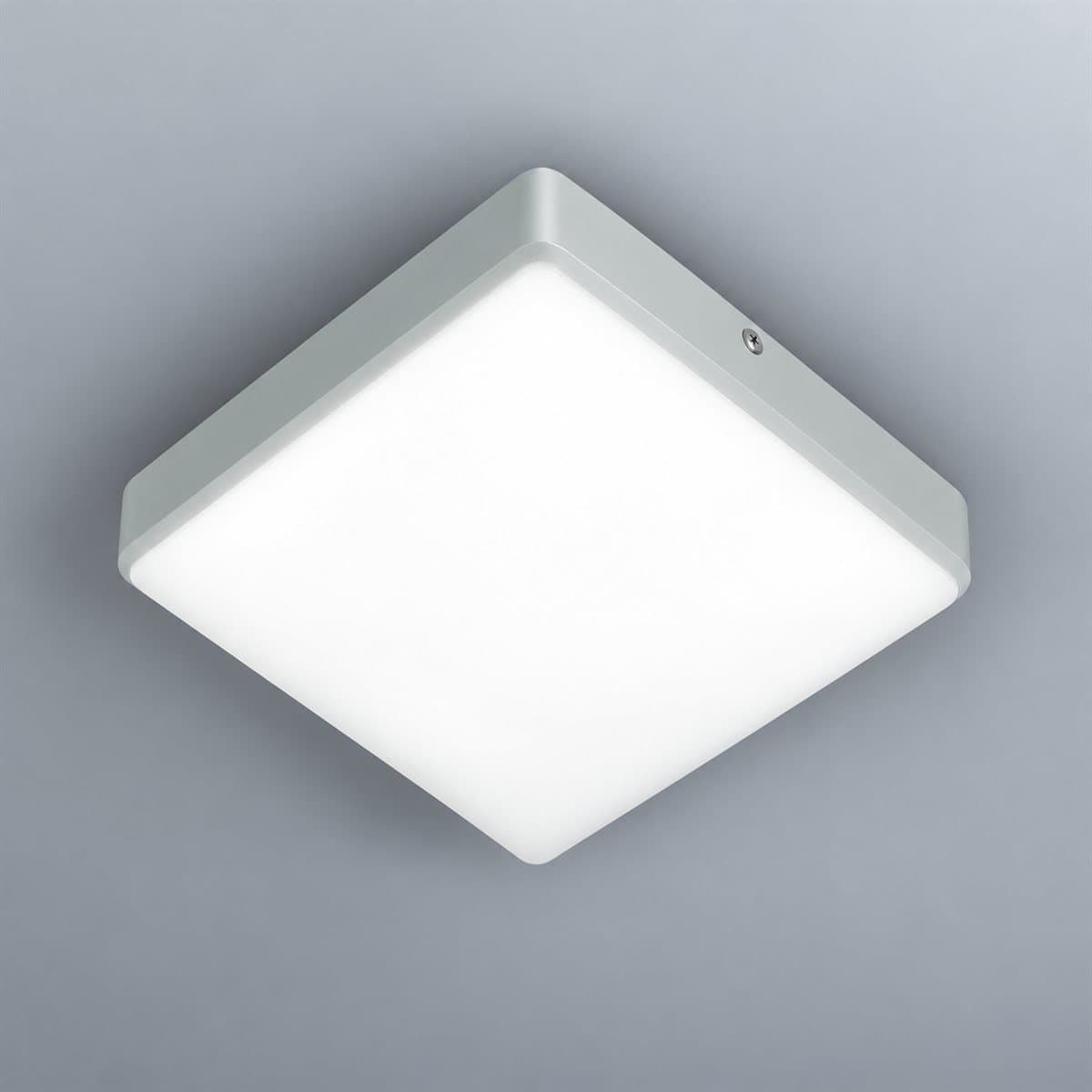 Đèn ốp nổi tràn viền Nancy vuông Panasonic chụp góc nghiêng 3/4, thấy rõ thân và cạnh bên