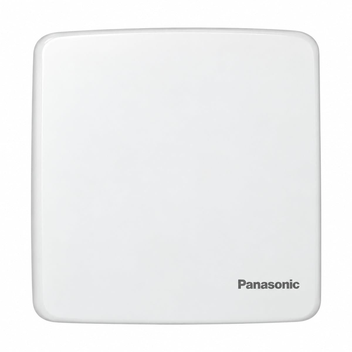 Bộ 1 công tắc B, 1 chiều, cắm nhanh Minerva Panasonic trên nền trắng, ảnh sản phẩm chính diện