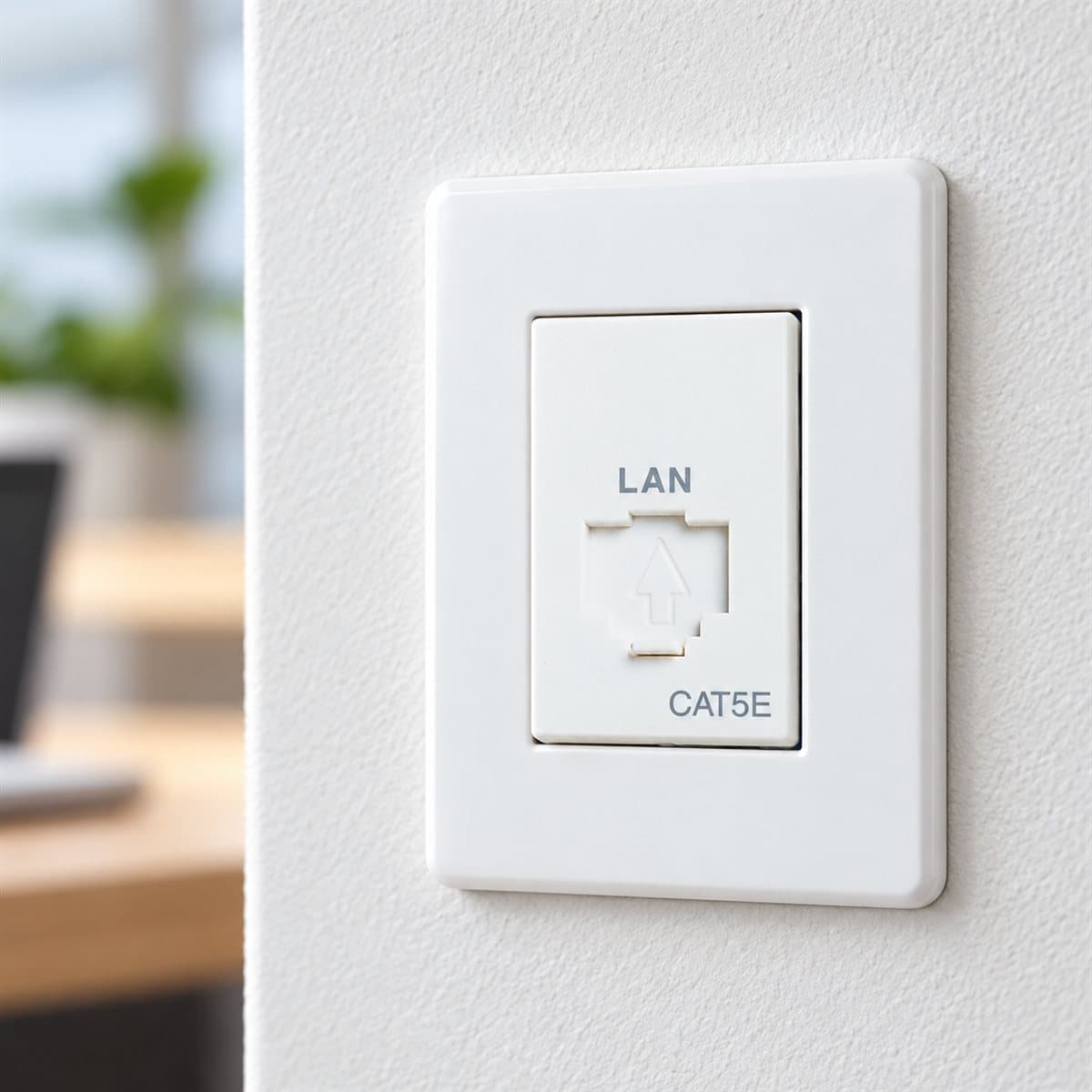 Ổ cắm data Halumie Panasonic đã lắp đặt trong nhà