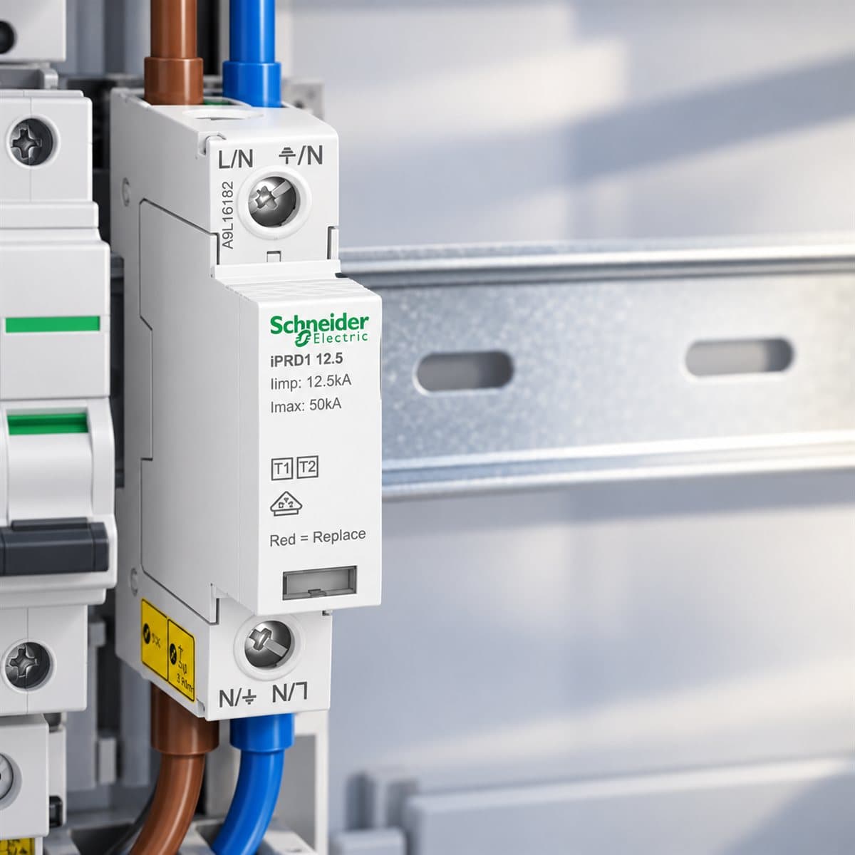 Chống sét lan truyền Acti9 iPRD1 Type 1+2 Schneider đã lắp đặt trong nhà