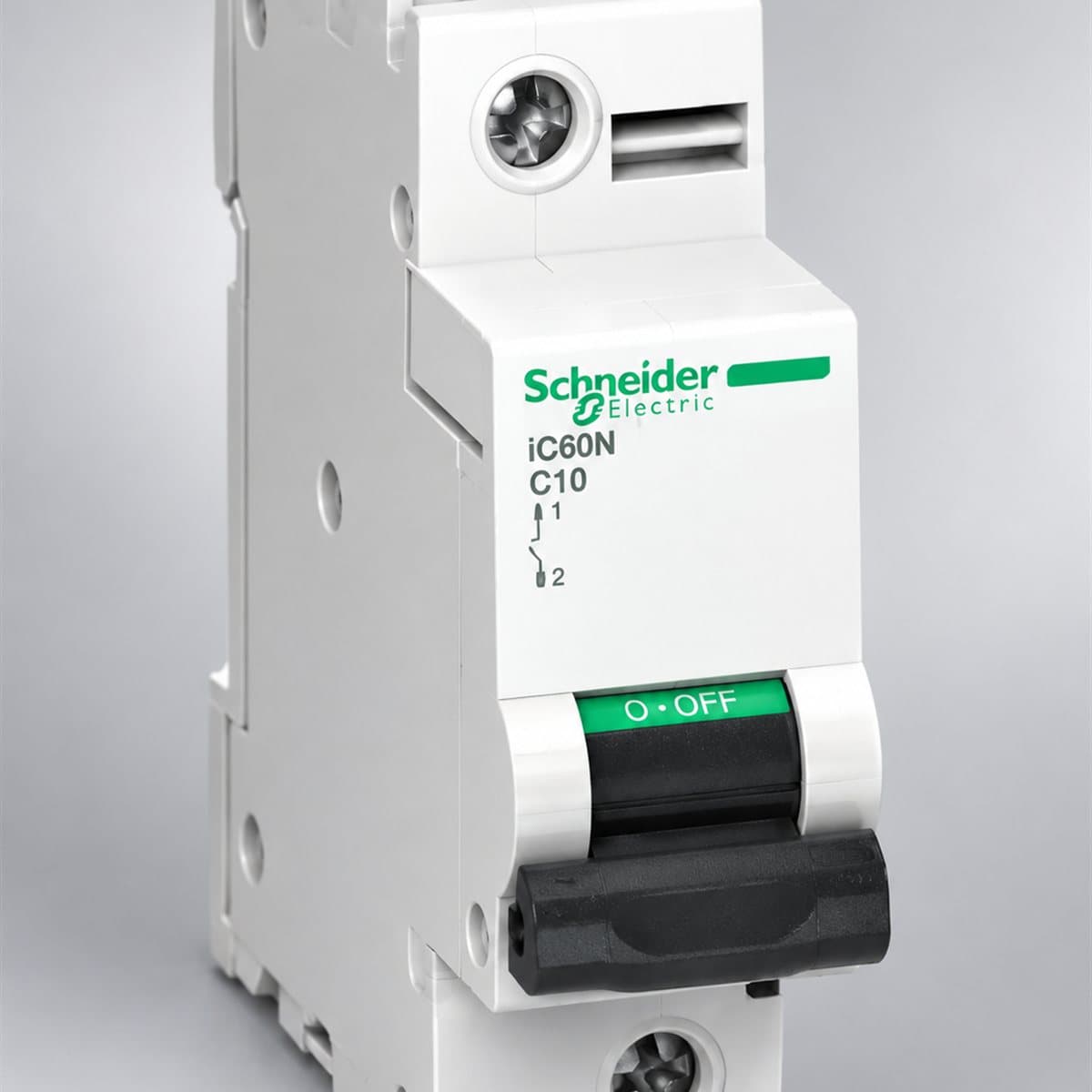 MCB Acti9 C120N Schneider chụp góc nghiêng 3/4, thấy rõ mặt và cạnh bên
