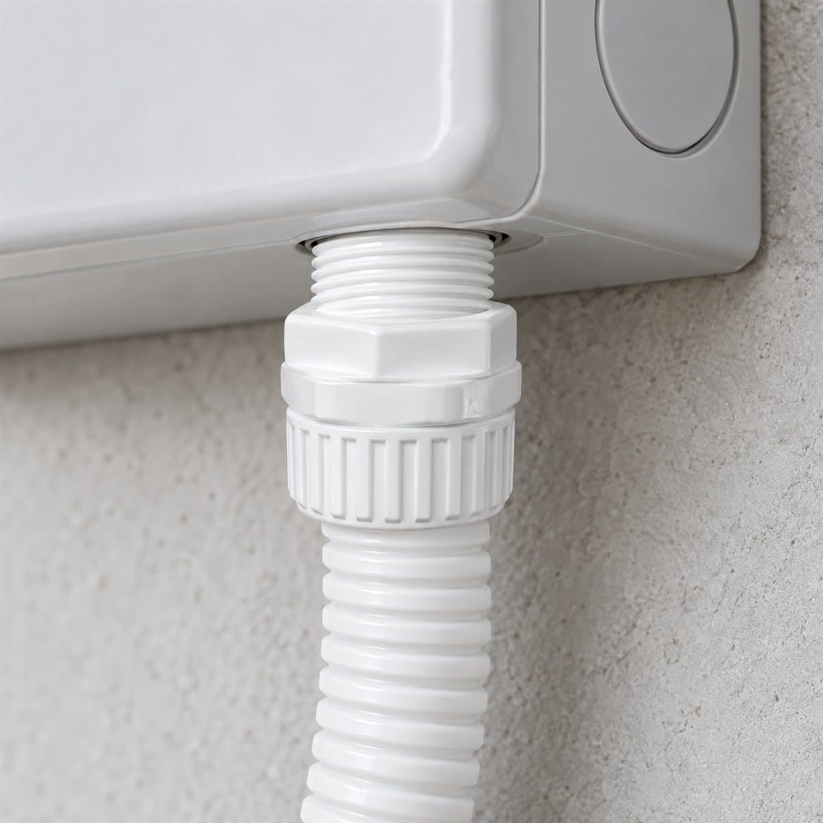 Đầu nối ống mềm PVC ống luồn PVC Panasonic đã lắp đặt trong nhà