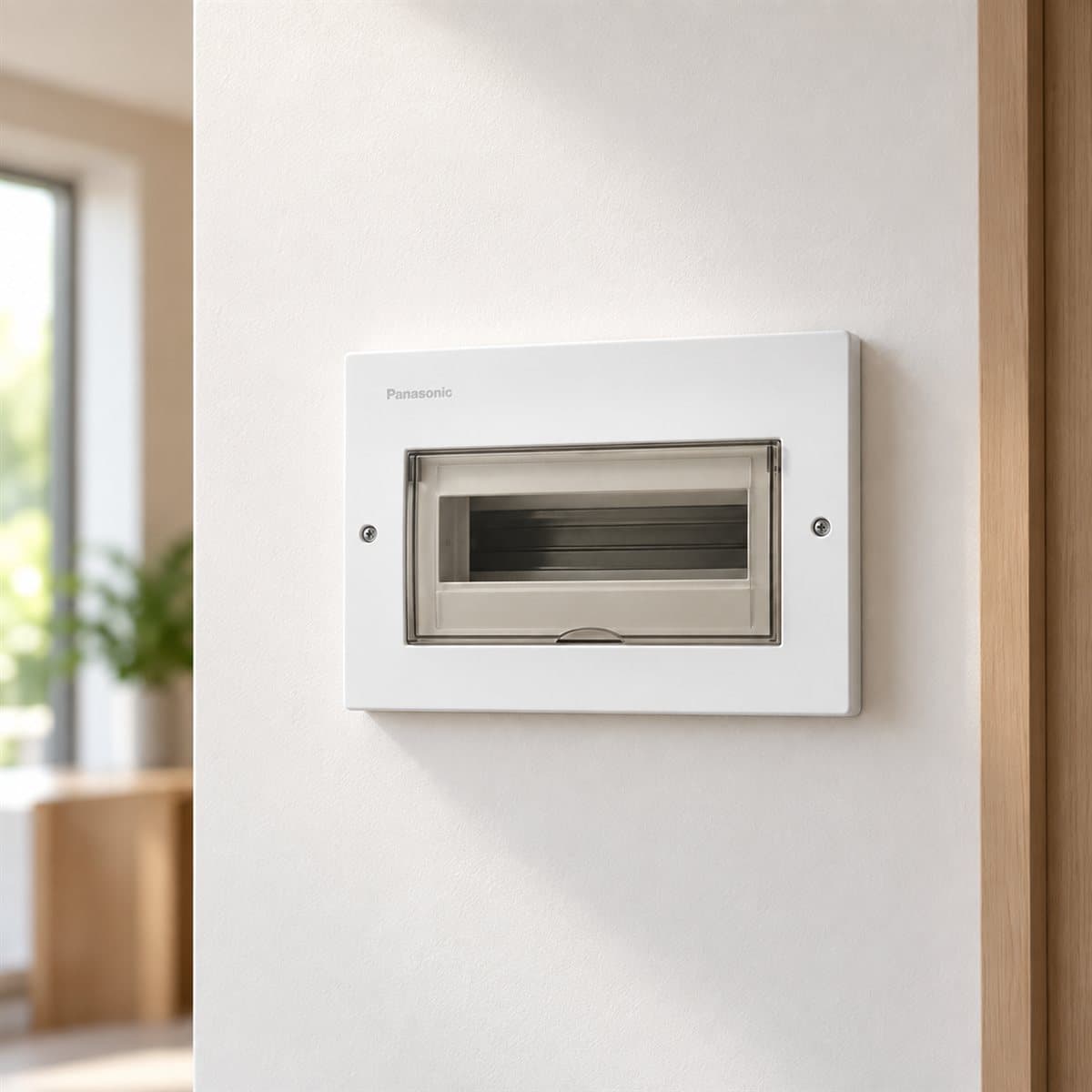 Tủ điện mặt nhựa, đế kim loại Panasonic đã lắp đặt trong nhà