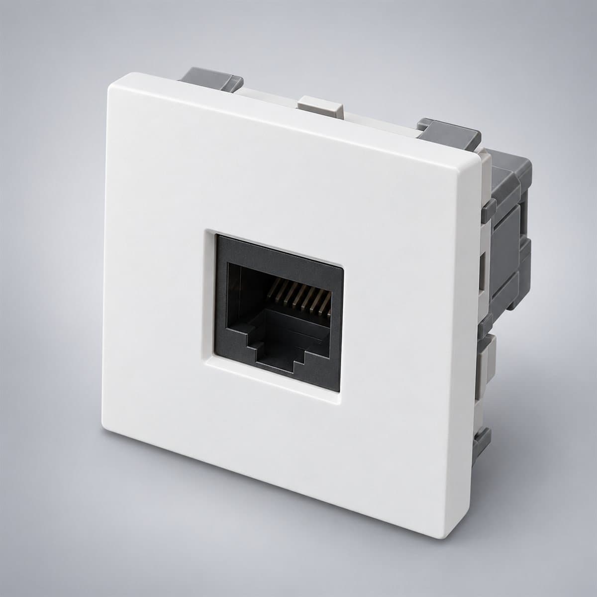 Ổ cắm mạng cat5e đơn Mallia Senses Legrand chụp góc nghiêng 3/4, thấy rõ mặt và cạnh bên