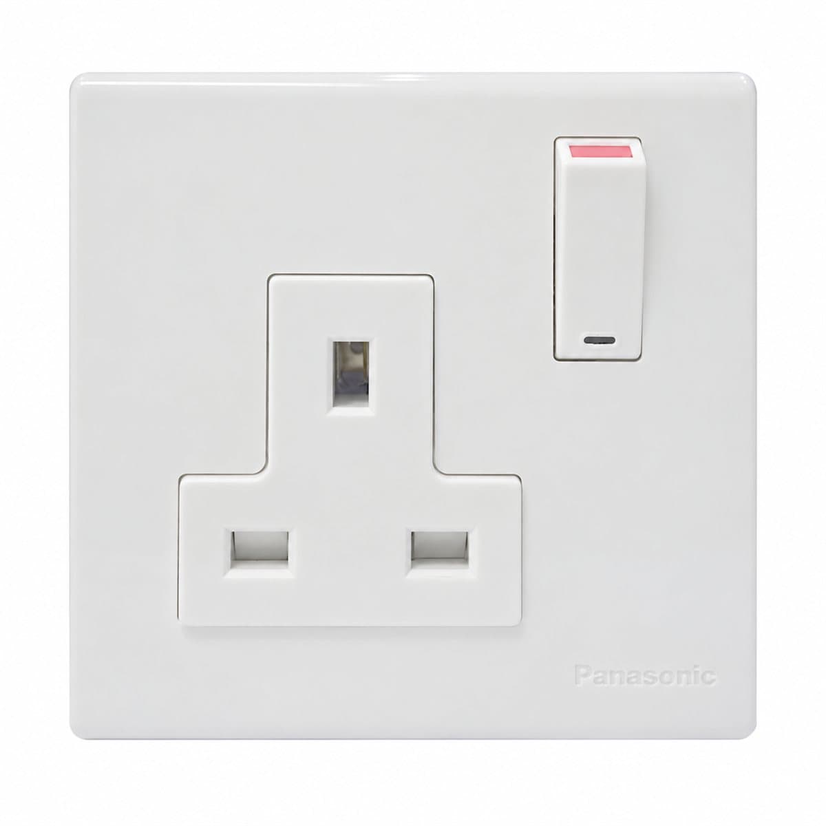 Bộ ổ cắm tiêu chuẩn BS Wide Panasonic trên nền trắng, ảnh sản phẩm chính diện
