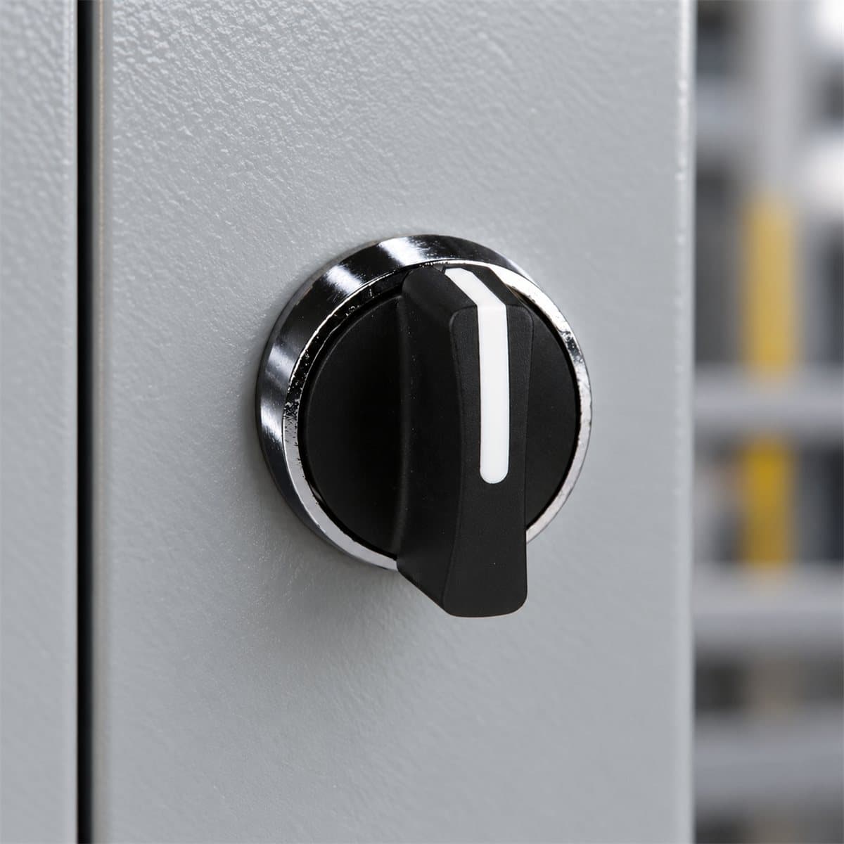 Đầu công tắc xoay tay nắm chuẩn Harmony XB4 Schneider đã lắp đặt trong nhà