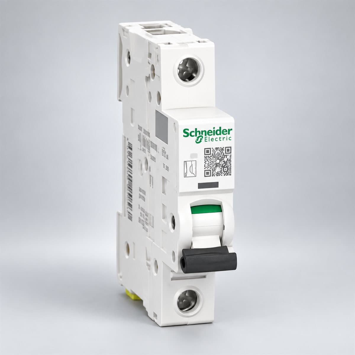 MCB Acti9 iC60H Schneider chụp góc nghiêng 3/4, thấy rõ mặt và cạnh bên