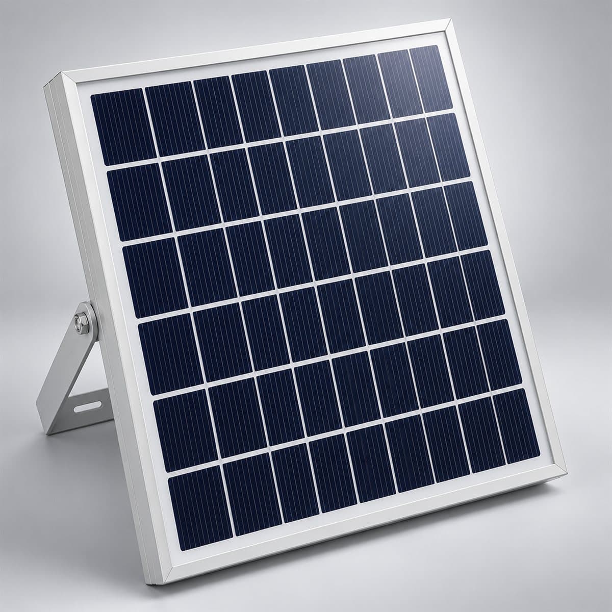 Đèn Tấm pin năng lượng mặt trời cho đèn pha solar Panasonic chụp góc nghiêng 3/4, thấy rõ thân và cạnh bên