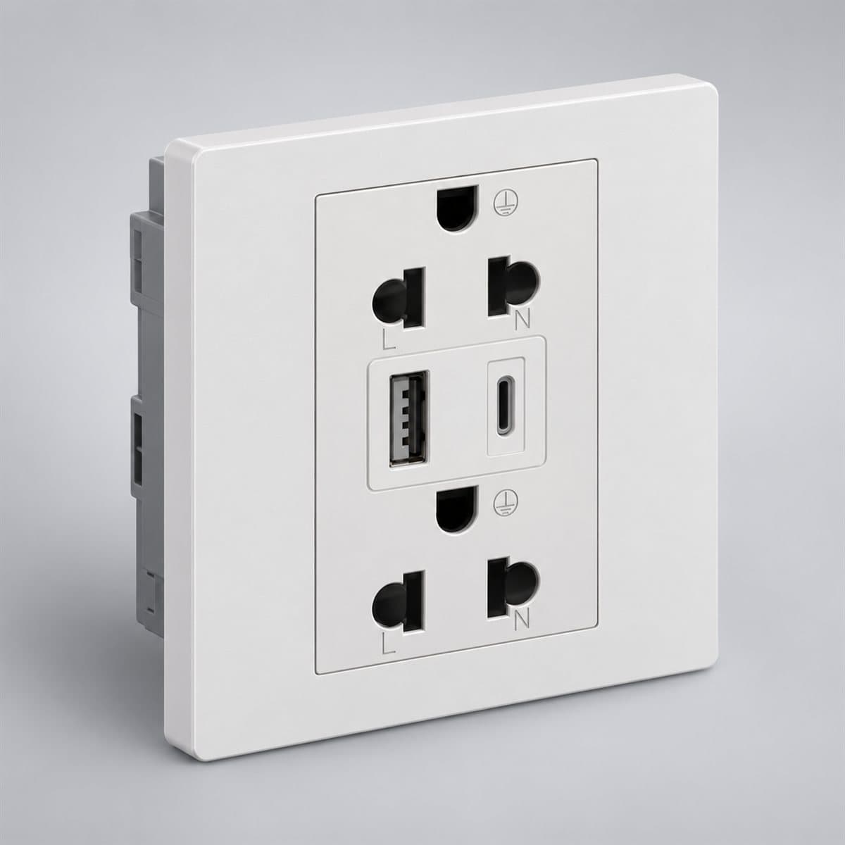 Ổ cắm đôi 3 chấu và ổ sạc USB Type A + Type C Mallia Senses Legrand chụp góc nghiêng 3/4, thấy rõ mặt và cạnh bên