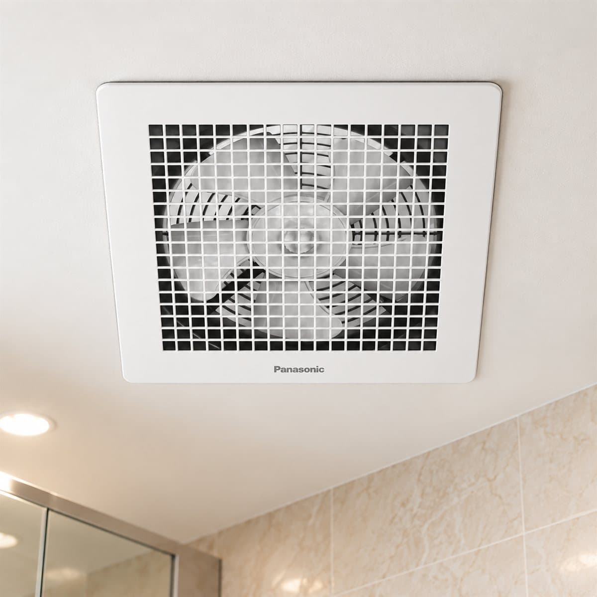 Quạt hút âm trần không dùng ống dẫn Panasonic đã lắp đặt trong nhà