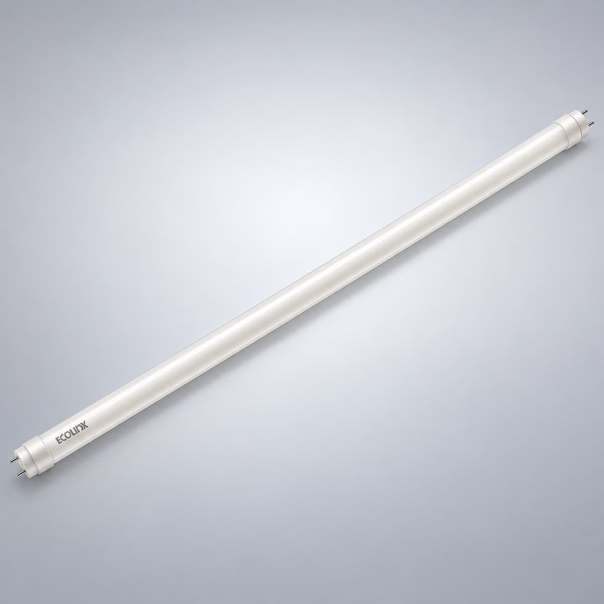 Bóng LED Tube DE T8 EcoLink chụp góc nghiêng 3/4, thấy rõ thân và cạnh bên
