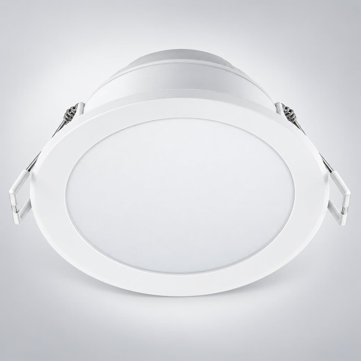 Đèn LED âm trần Meson IO Philips chụp góc nghiêng 3/4, thấy rõ thân và cạnh bên