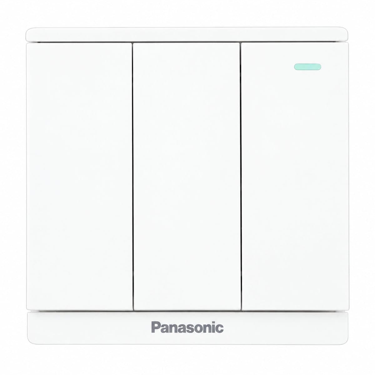 Bộ 3 công tắc C, 2 chiều, dạ quang Moderva Panasonic trên nền trắng, ảnh sản phẩm chính diện