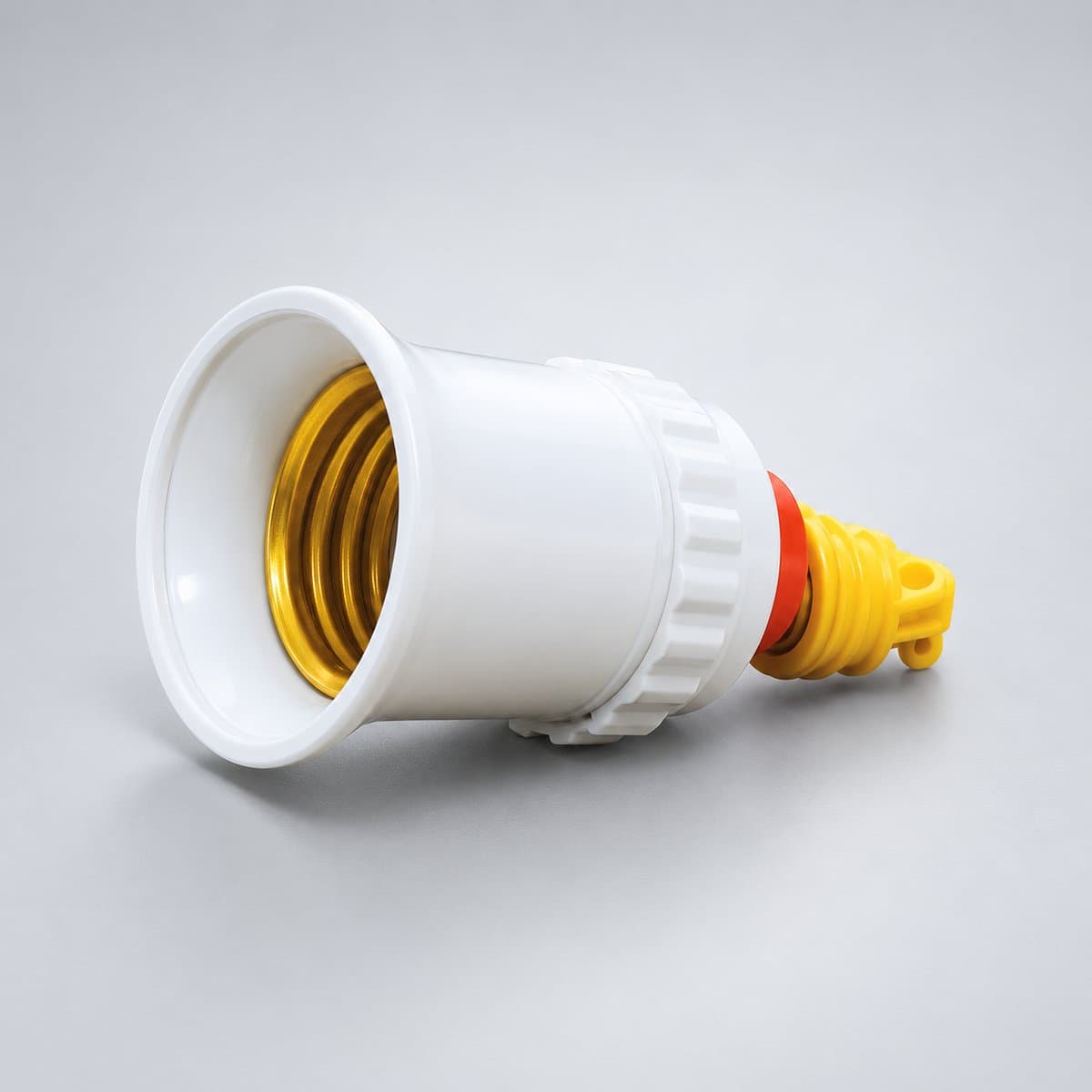 Dimmer, cầu chì, ổ cắm và phích cắm, đui đèn Panasonic chụp góc nghiêng 3/4, thấy rõ mặt và cạnh bên