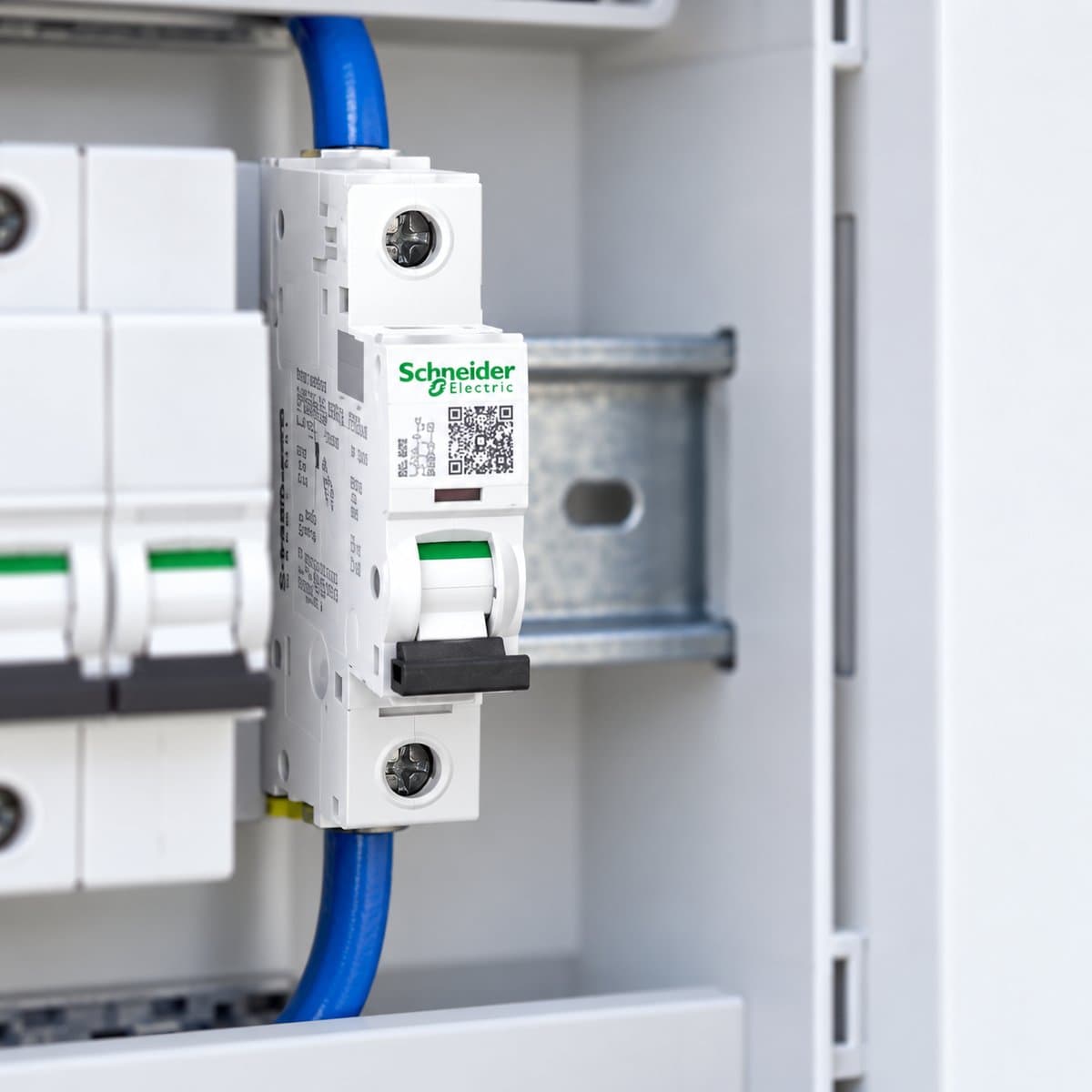 Cầu dao tự động Acti9 - iK60H & iC60L Schneider đã lắp đặt trong nhà
