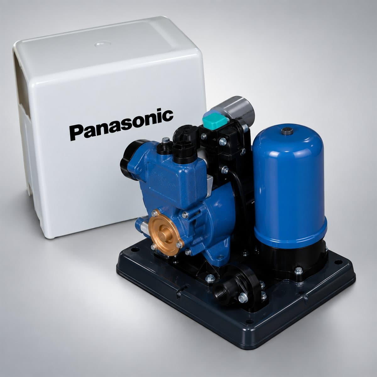 Máy bơm tăng áp tự động JACK Panasonic chụp góc nghiêng 3/4, thấy rõ mặt và cạnh bên