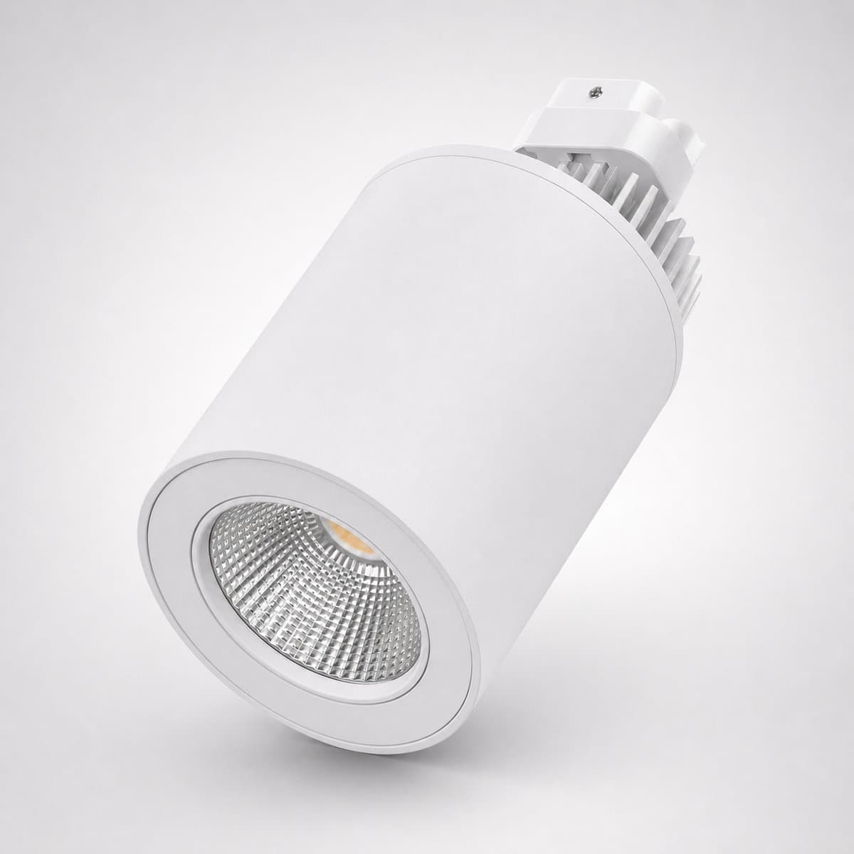 Đèn LEDTOUCH Cylinder Downlight V2 chụp góc nghiêng 3/4, thấy rõ thân và mặt bên