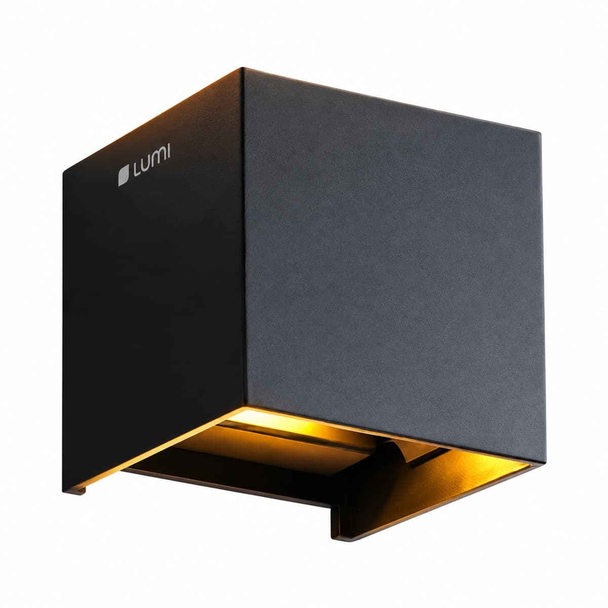 Đèn gắn tường ngoài trời vuông 2x6W Lumi trên nền trắng, ảnh sản phẩm chính diện