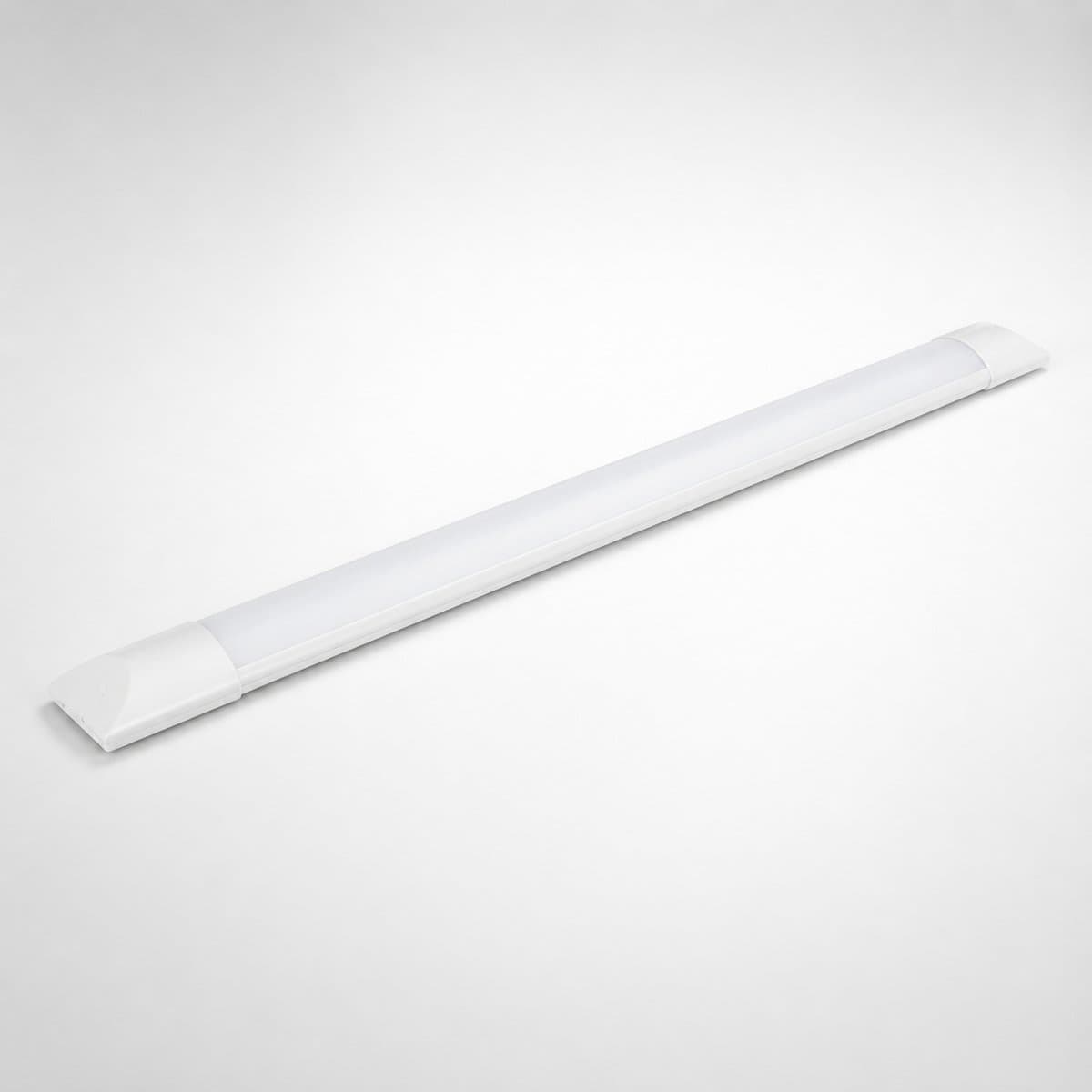 Đèn bán nguyệt chụp góc nghiêng 3/4, thấy rõ thân và mặt bên