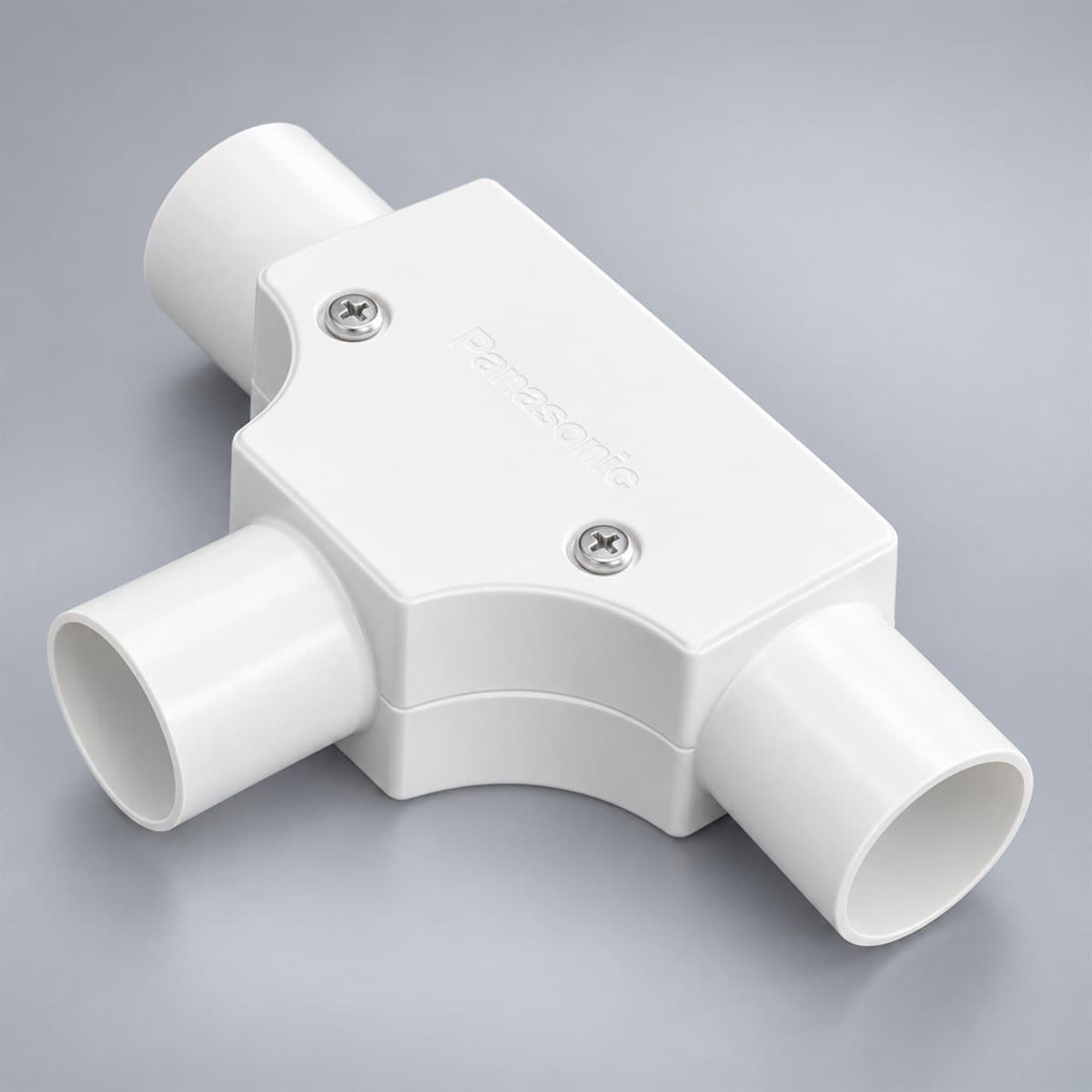 T nối có nắp ống luồn PVC Panasonic chụp góc nghiêng 3/4, thấy rõ mặt và cạnh bên
