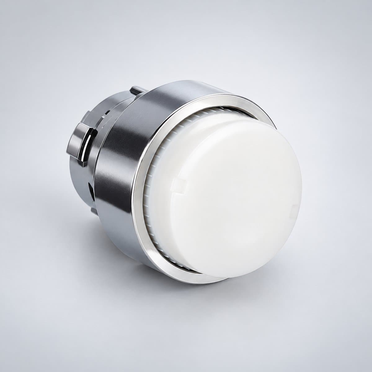 Đầu nút nhấn có đèn Easy Harmony XB2 Schneider chụp góc nghiêng 3/4, thấy rõ mặt và cạnh bên