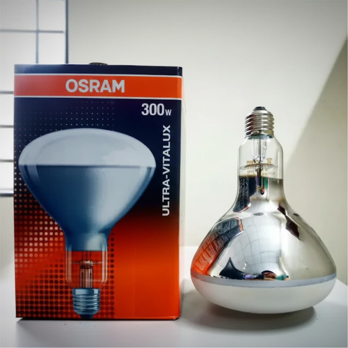 ULTRA VITALUX 300W 230V E27 OSRAM 2