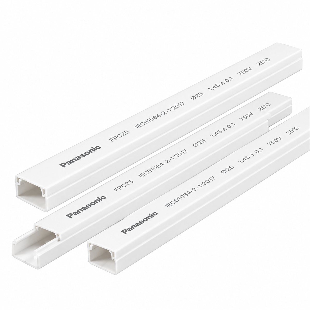 Nẹp luồn dây điện dạng vuông Panasonic trên nền trắng, ảnh sản phẩm chính diện