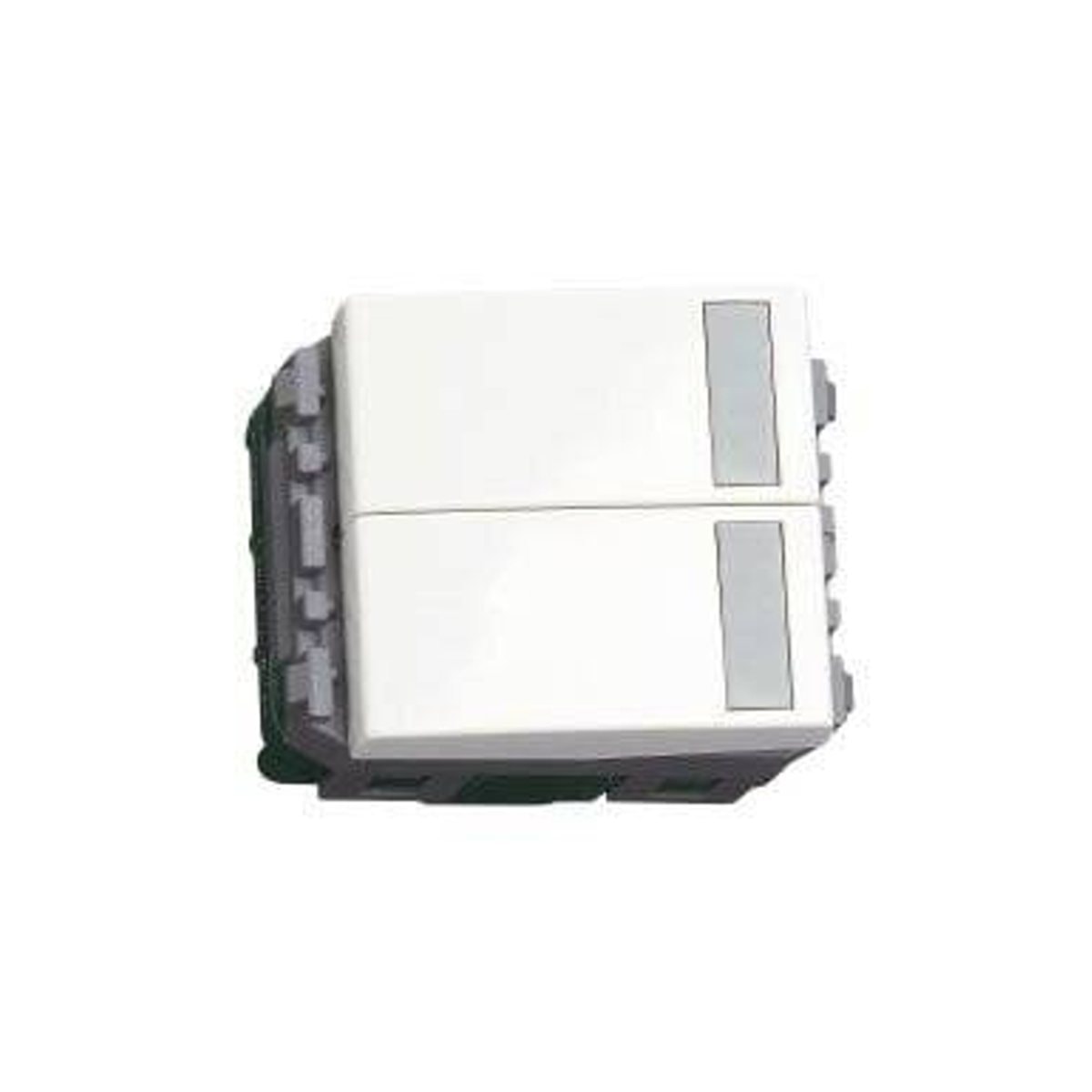 Công tắc C, 2 chiều, loại đôi, cỡ trung Refina Wide Panasonic trên nền trắng, ảnh sản phẩm chính diện